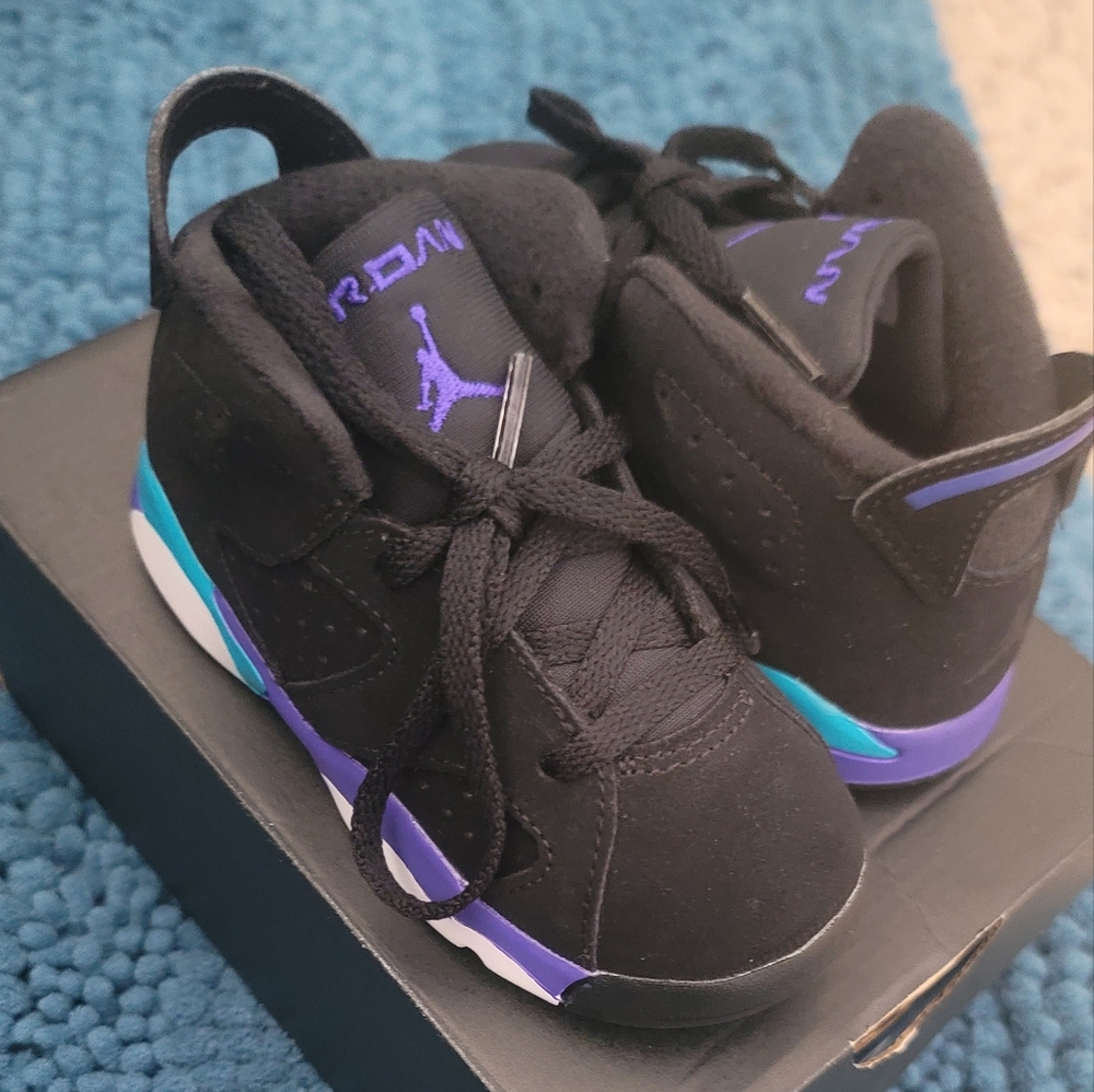 Jordan 6 Retro Black/Bright Concord/Aquatone Toddler Size 8c